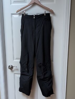 Women's L.L. Bean Black Winter/Ski Pants
